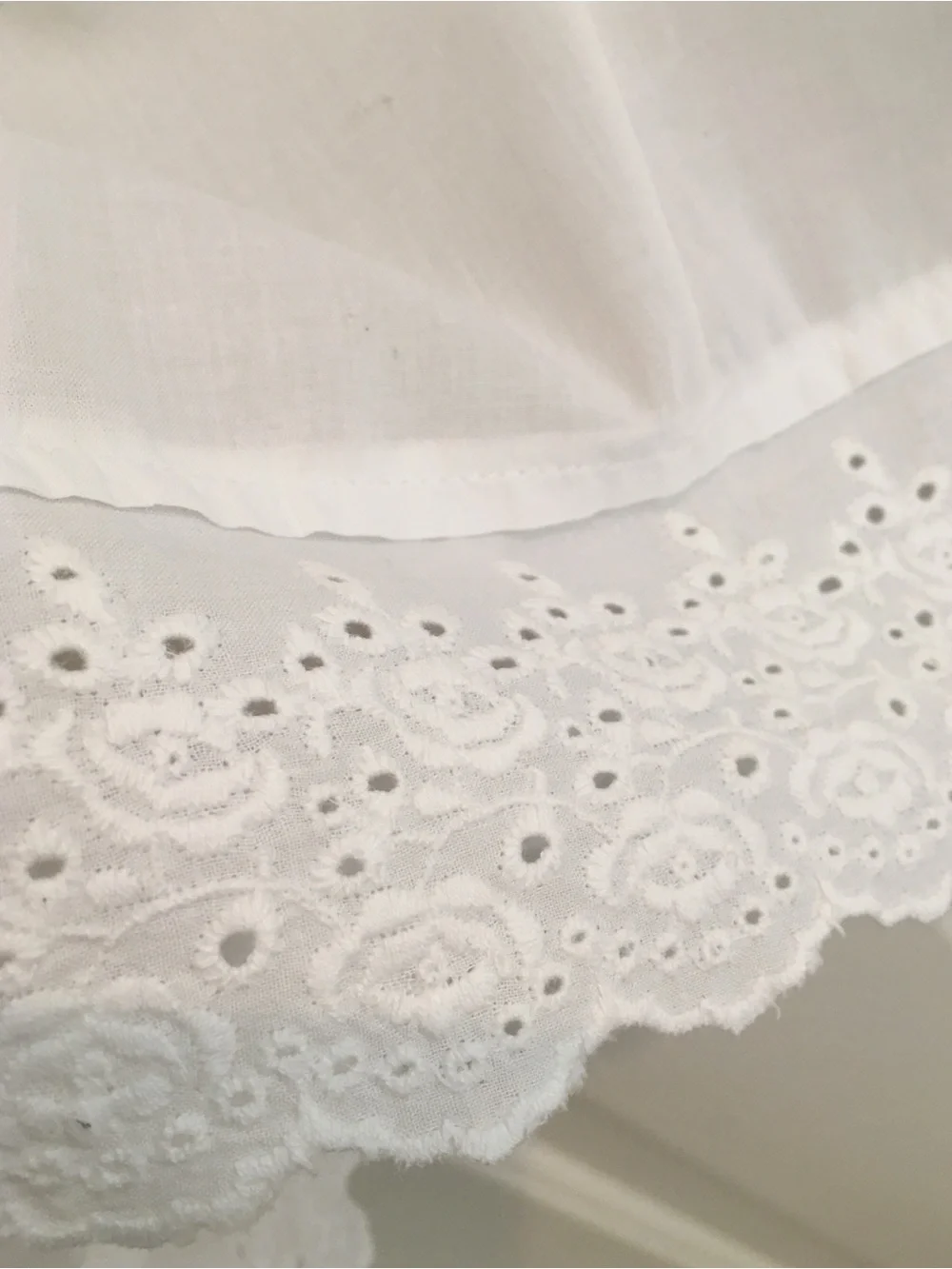 VTG Lanz of Salzburg White 100% Cotton Nightgown Sz S Eyelet Lace Cottagecore